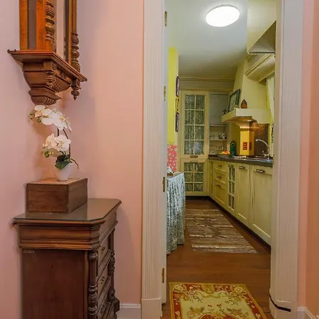 Historic In Santa Cruz Apartmán Sevilla